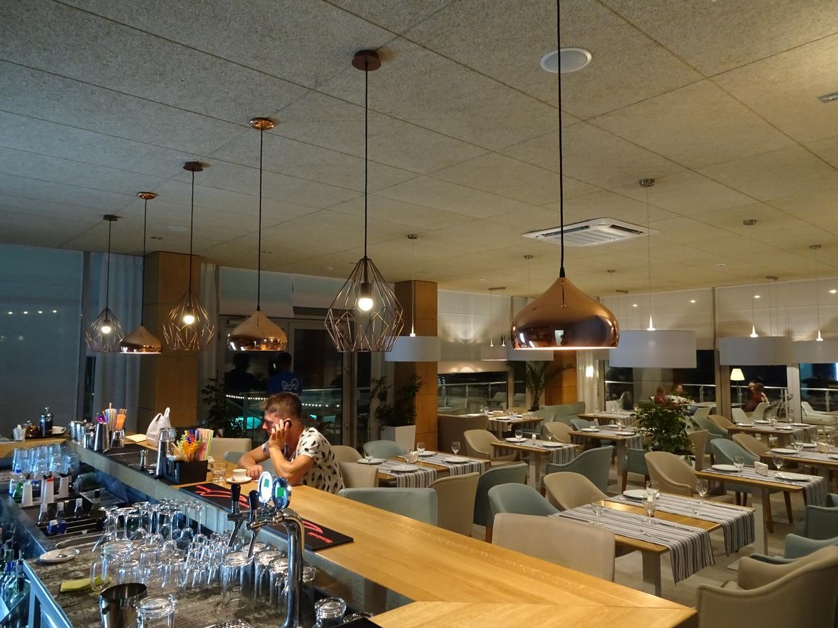 Moncastro Hotel Zatoka Extérieur photo